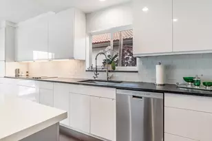 10208 Sunset Bend Dr, Boca Raton, FL 33428 - Photo 12