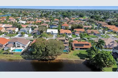 8905 Spring Valley Drive, Boynton Beach, FL 33472 - Photo 38