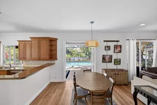 8905 Spring Valley Dr, Boynton Beach, FL 33472 - Photo 10