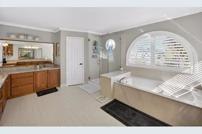 8905 Spring Valley Drive, Boynton Beach, FL 33472 - Photo 20