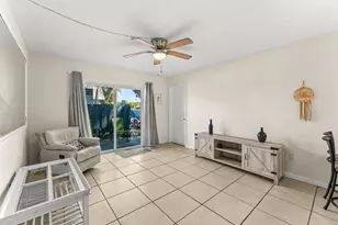 950 S Kanner Hwy, Stuart, FL 34994 - Photo 10