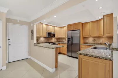 405 N Ocean Boulevard #208, Pompano Beach, FL 33062 - Photo 14