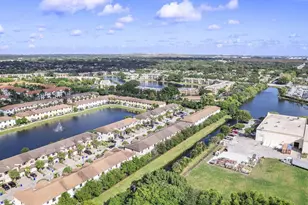 5438 NW 27th St, Margate, FL 33063 - Photo 4