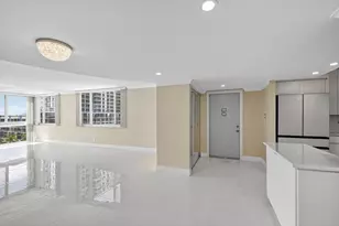 301 Lake Shore Dr, Lake Park, FL 33403 - Photo 18