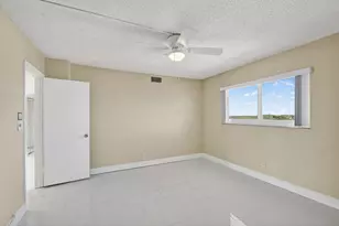 301 Lake Shore Dr, Lake Park, FL 33403 - Photo 38