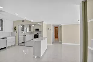 301 Lake Shore Dr, Lake Park, FL 33403 - Photo 26