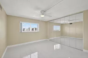 301 Lake Shore Dr, Lake Park, FL 33403 - Photo 40