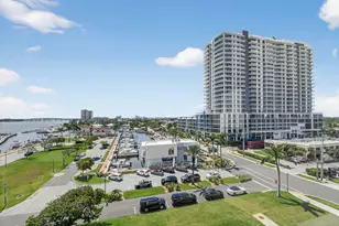301 Lake Shore Dr, Lake Park, FL 33403 - Photo 2