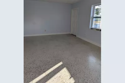 2736 Seneca Avenue, Fort Pierce, FL 34945 - Photo 10