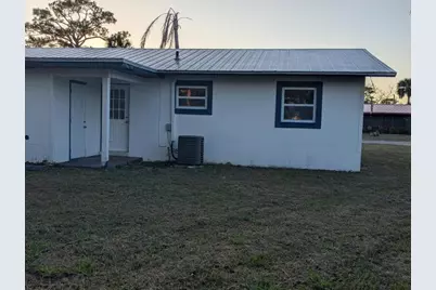 2736 Seneca Avenue, Fort Pierce, FL 34945 - Photo 2