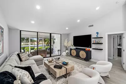 49 Eastgate Drive #B, Boynton Beach, FL 33436 - Photo 12