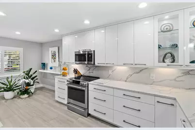 49 Eastgate Drive #B, Boynton Beach, FL 33436 - Photo 4