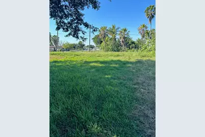 501 W Baines Terrace, Pahokee, FL 33476 - Photo 8