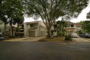 6595 Parkview Dr, Boca Raton, FL 33433 - Photo 1