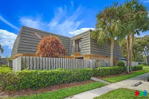 1704 17th Way, West Palm Beach, FL 33407 - Photo 2