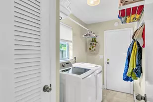 1290 SW 8th St, Boca Raton, FL 33486 - Photo 28