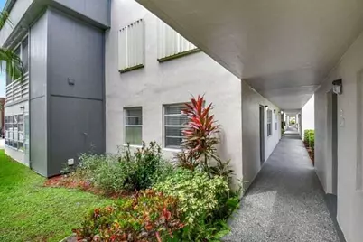 725 Burgundy P #725, Delray Beach, FL 33484 - Photo 24