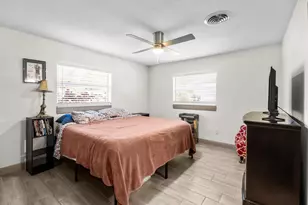 907 Antigua Ave, Fort Pierce, FL 34982 - Photo 16