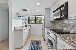 3605 S Ocean Blvd, South Palm Beach, FL 33480 - Photo 10