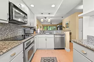 3605 S Ocean Blvd, South Palm Beach, FL 33480 - Photo 6