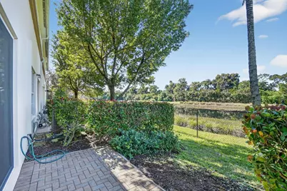 4545 Tara Cove Way, West Palm Beach, FL 33417 - Photo 38