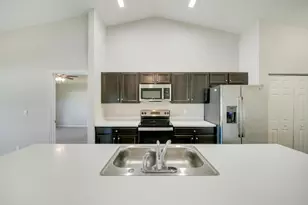 3631 SW Kromrey St, Port Saint Lucie, FL 34953 - Photo 12