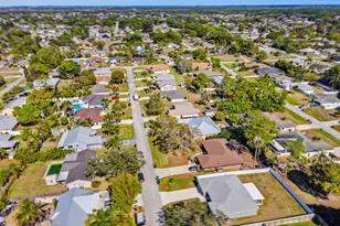 521 NW Colonial St, Port Saint Lucie, FL 34983 - Photo 42