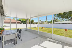 521 NW Colonial St, Port Saint Lucie, FL 34983 - Photo 24