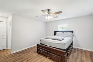 521 NW Colonial St, Port Saint Lucie, FL 34983 - Photo 16