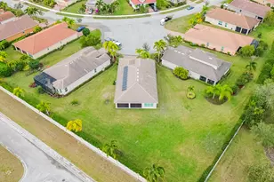 10178 SW Fernwood Ave, Port Saint Lucie, FL 34987 - Photo 24