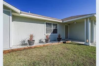 756 18th Place SW, Vero Beach, FL 32962 - Photo 4