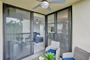 955 Egret Cir, Delray Beach, FL 33444 - Photo 32