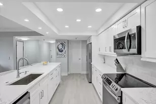 955 Egret Cir, Delray Beach, FL 33444 - Photo 8