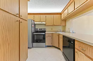 1106 Green Pine Blvd, West Palm Beach, FL 33409 - Photo 6