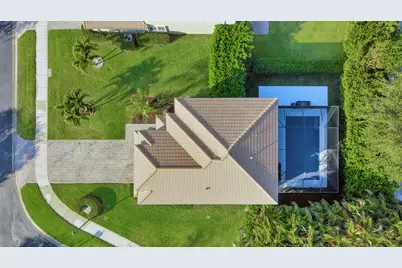 6143 SE Crooked Oak Avenue, Hobe Sound, FL 33455 - Photo 2