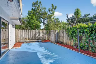 176 Woodland Rd, Palm Springs, FL 33461 - Photo 6