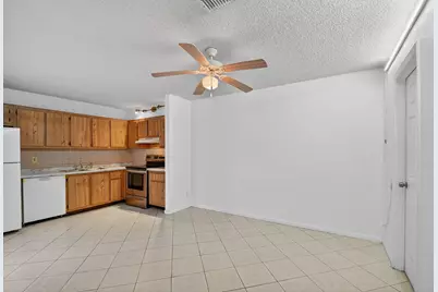 176 Woodland Road, Lake Worth Beach, FL 33461 - Photo 10