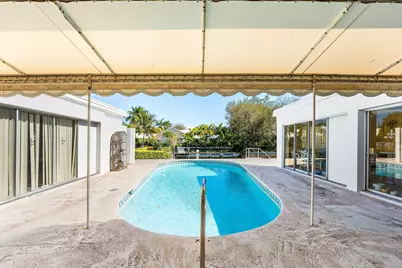 950 SW Mulberry Way, Boca Raton, FL 33486 - Photo 12