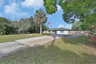 2404 Dade Rd, Fort Pierce, FL 34982 - Photo 60