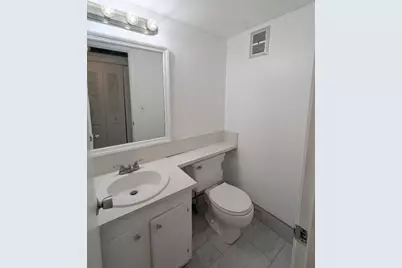 [Address not provided], West Palm Beach, FL 33417 - Photo 4