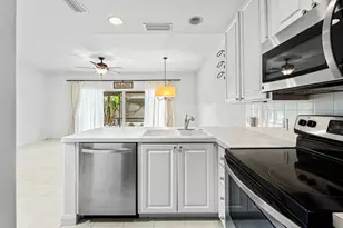 37 Tall Oaks Cir, Tequesta, FL 33469 - Photo 10