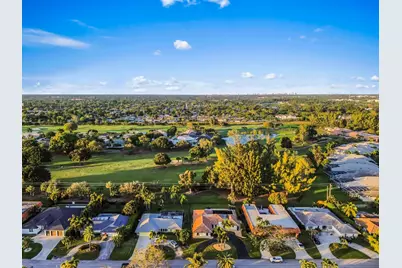 220 Walton Heath Drive, Atlantis, FL 33462 - Photo 52