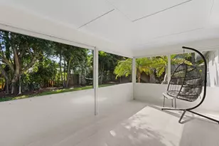 440 NE 38th St, Boca Raton, FL 33431 - Photo 14