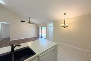 1040 Summit Pl Cir, West Palm Beach, FL 33415 - Photo 14