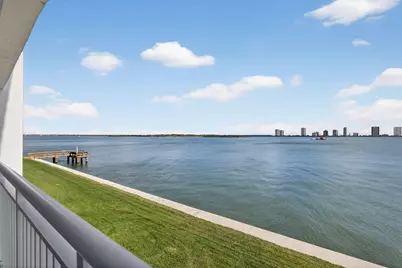100 Shore Court #208, North Palm Beach, FL 33408 - Photo 6
