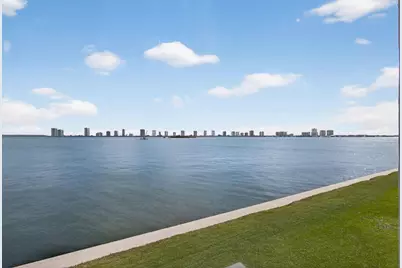 100 Shore Court #208, North Palm Beach, FL 33408 - Photo 2