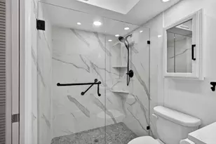100 Shore Ct, North Palm Beach, FL 33408 - Photo 38