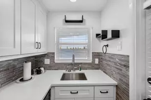 100 Shore Ct, North Palm Beach, FL 33408 - Photo 18