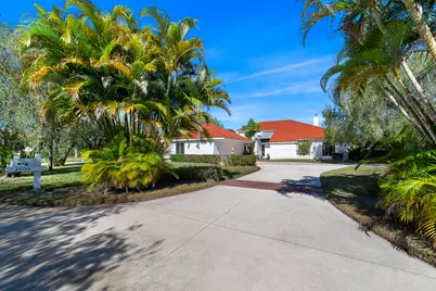 3000 Conifer Drive, Fort Pierce, FL 34951 - Photo 8
