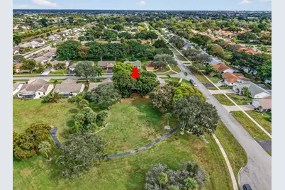18101 107th Avenue S, Boca Raton, FL 33498 - Photo 4